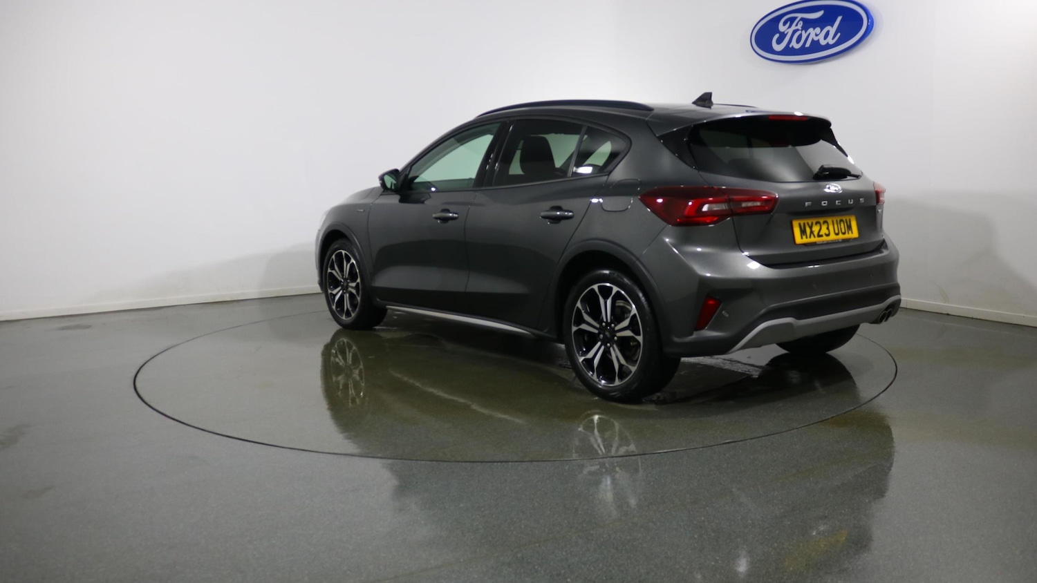 Used Ford Focus 2023 for sale - 77745771: Photo 2