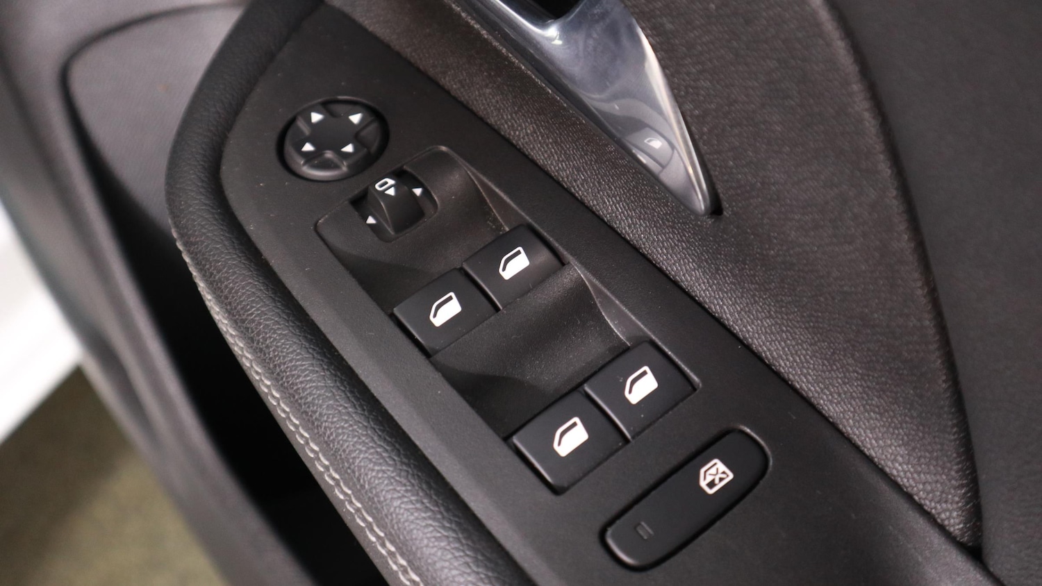 Used Vauxhall Mokka 2022 for sale - 77442510: Photo 41