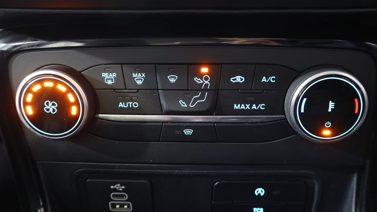 Used Ford Ecosport 2023 for sale - 77690821: Photo 33