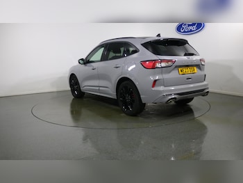 Used Ford Kuga 2023 for sale - 78128984: Photo