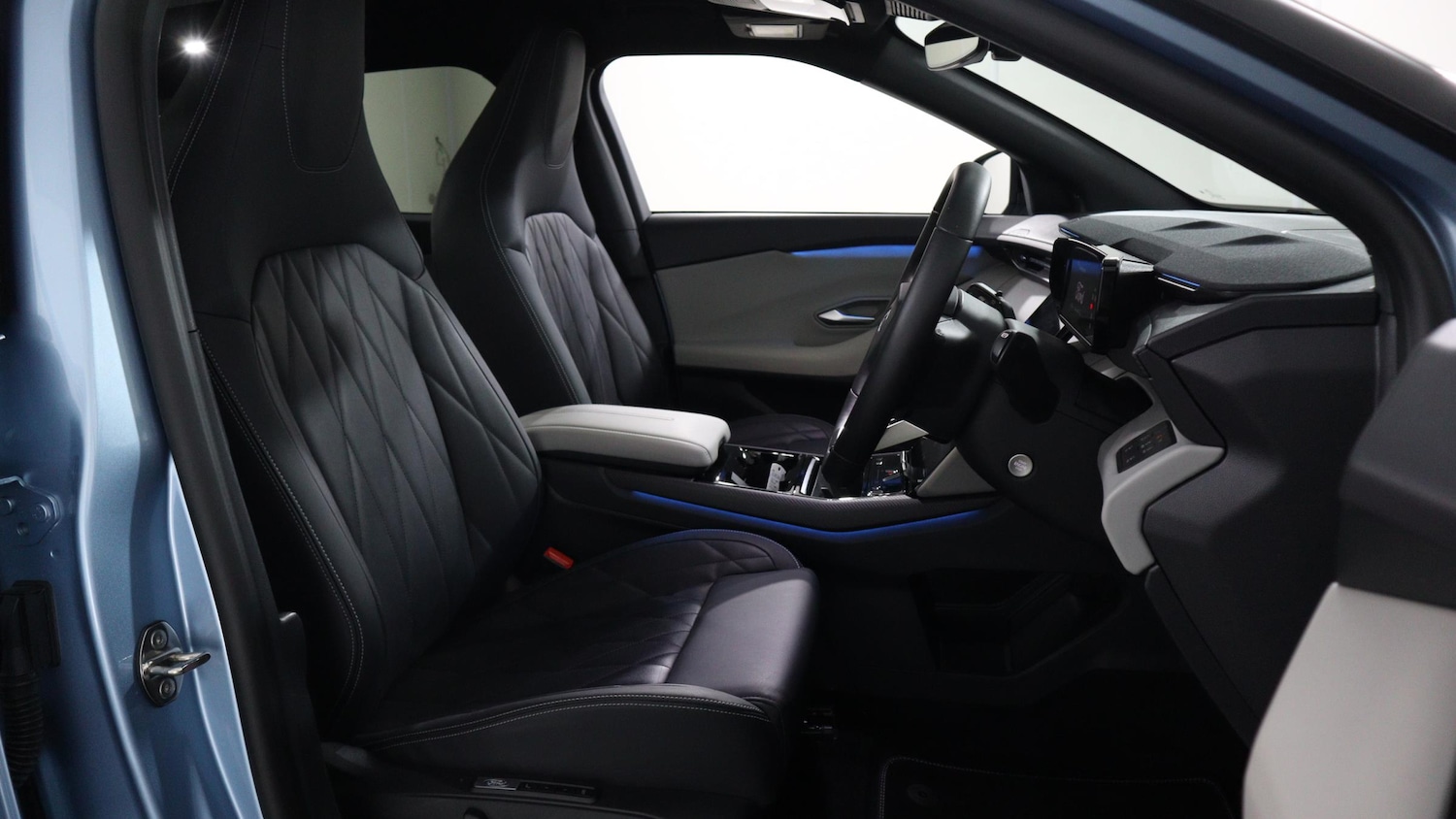 Used Ford Explorer 2024 for sale - 77210212: Photo 22