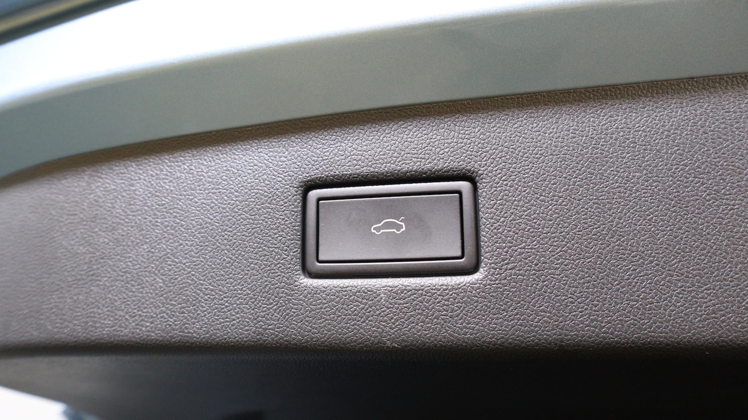 Used Ford Explorer 2024 for sale - 77210212: Photo 27