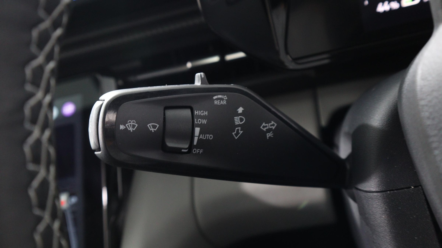 Used Ford Explorer 2024 for sale - 77210212: Photo 31