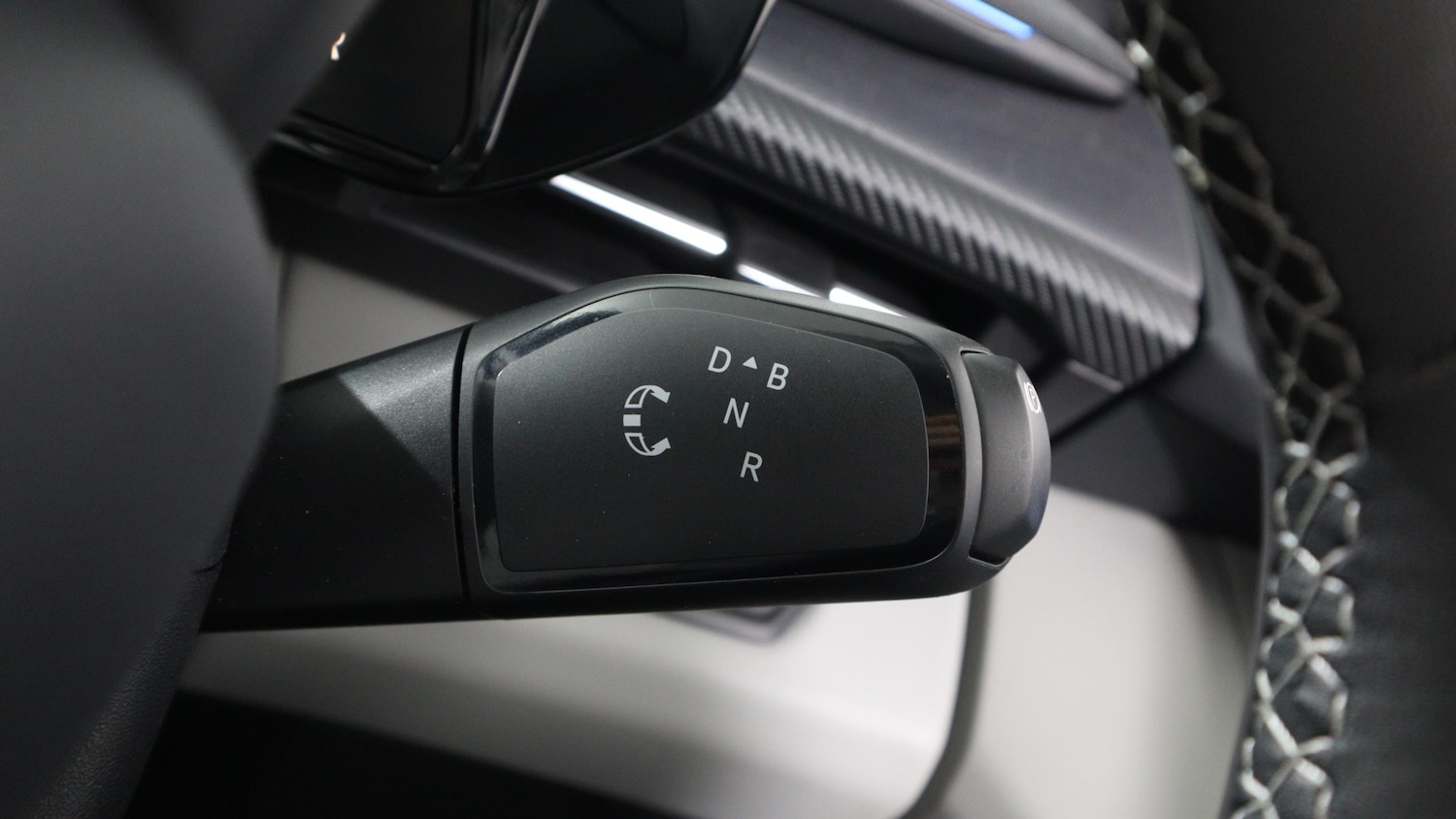 Used Ford Explorer 2024 for sale - 77210212: Photo 32