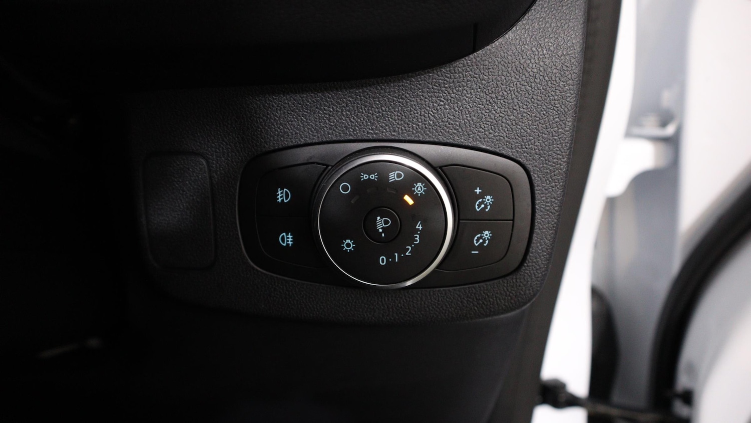 Used Ford Puma 2023 for sale - 76818370: Photo 38