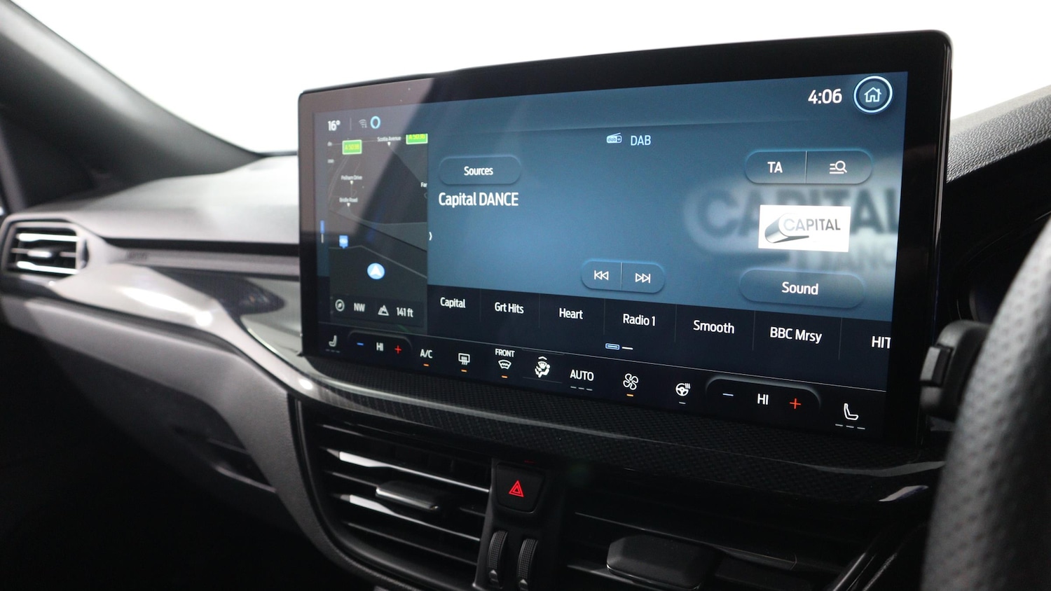 Used Ford Focus 2023 for sale - 76818360: Photo 31