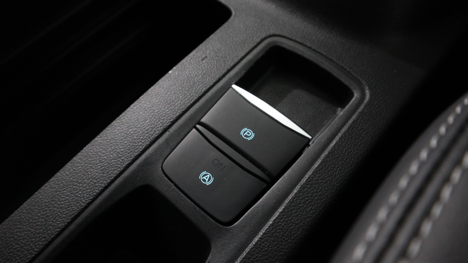 Used Ford Focus 2023 for sale - 76818360: Photo 34