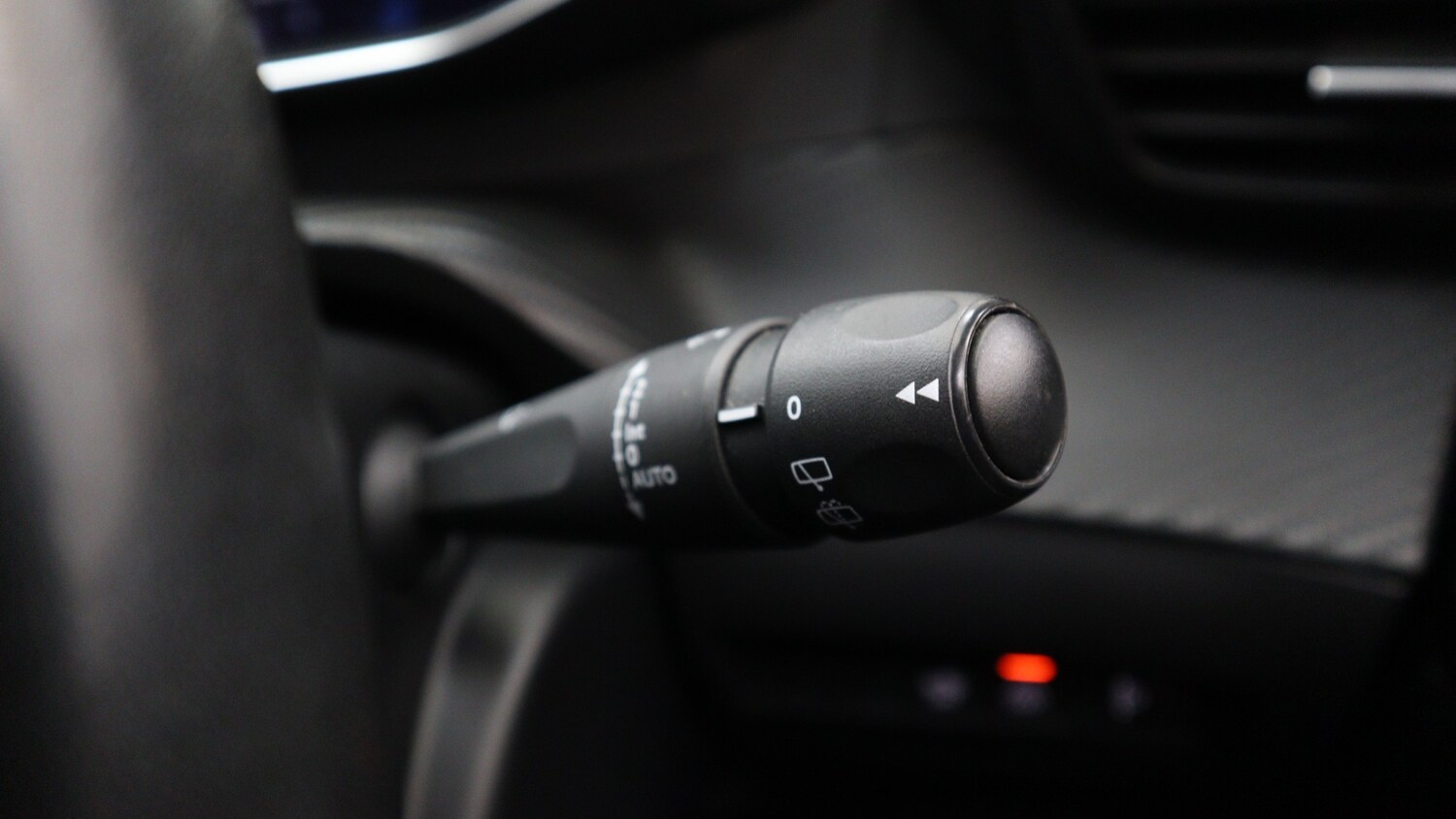 Used Peugeot 2008 2020 for sale - 77397385: Photo 31