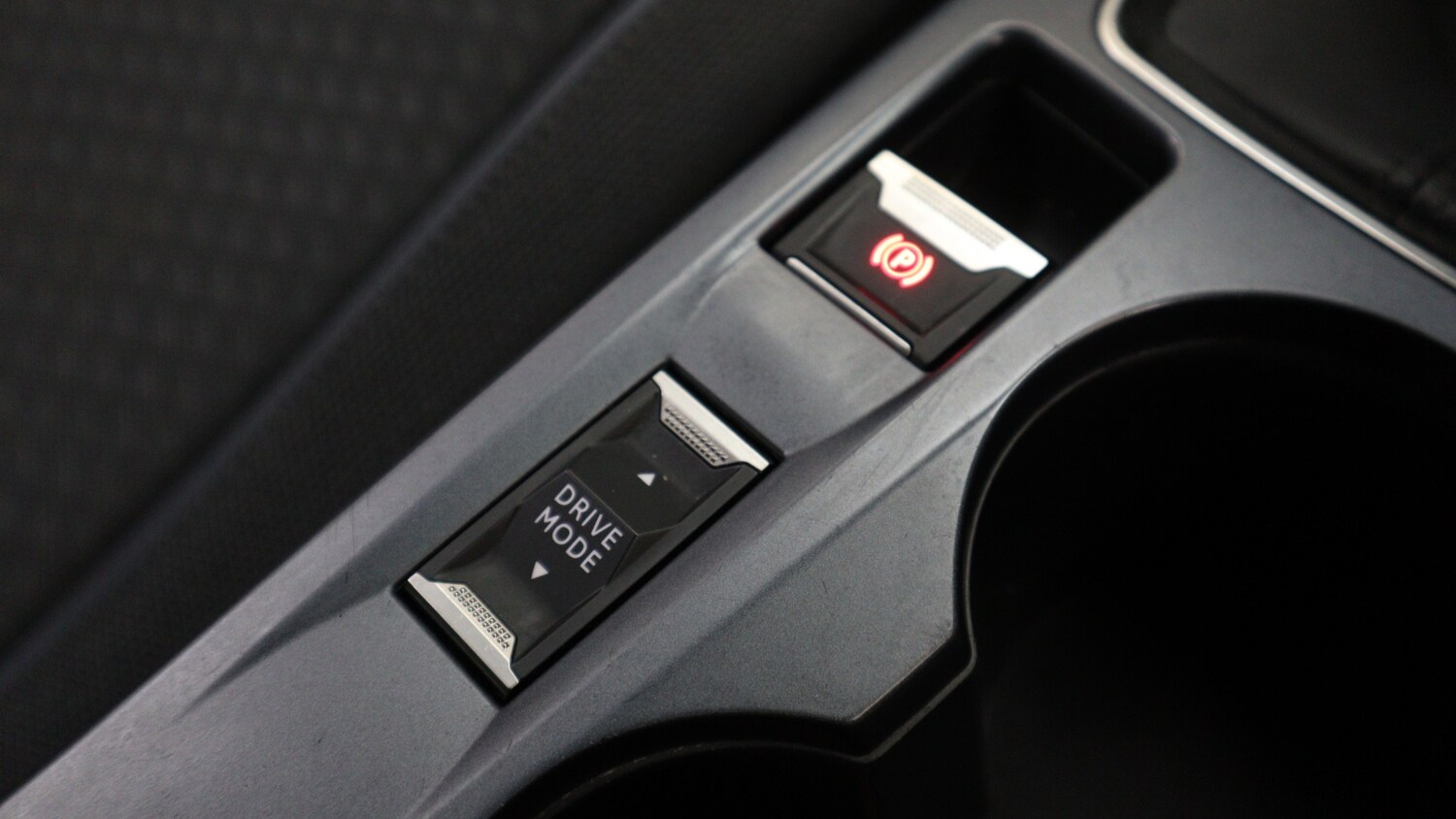 Used Peugeot 2008 2020 for sale - 77397385: Photo 37