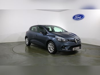 Used Renault Clio 2016 for sale - 76842098: Photo
