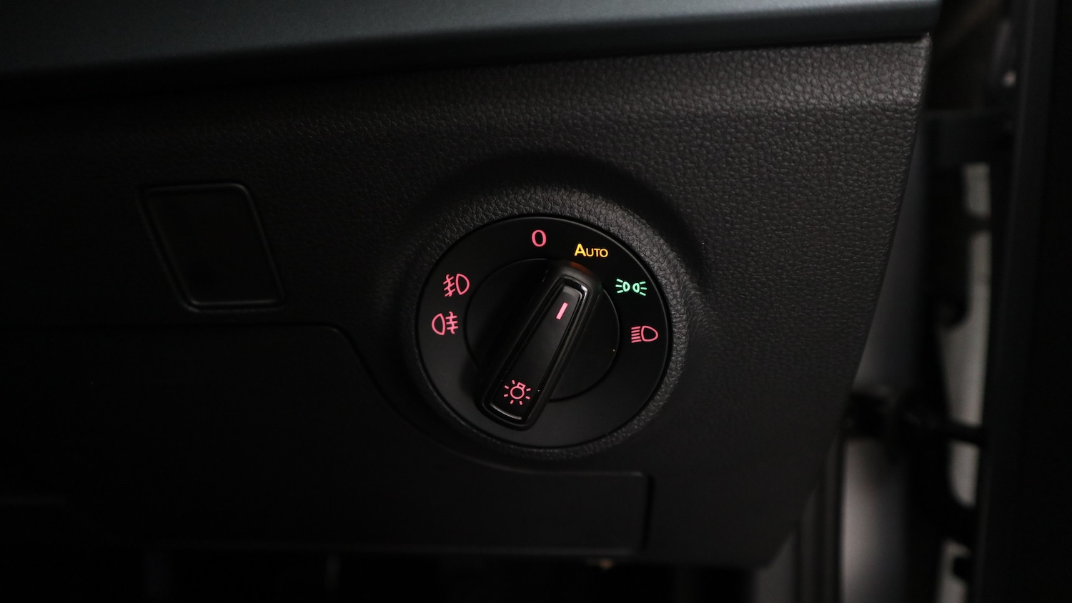 Used SEAT Arona 2023 for sale - 76818402: Photo 38