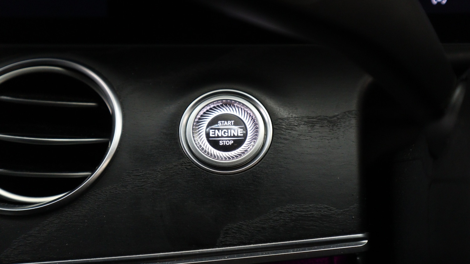 Used Mercedes-Benz E Class 2020 for sale - 76818412: Photo 33