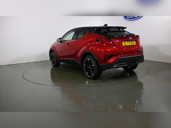 Used Toyota C-HR 2023 for sale - 78813669: Photo