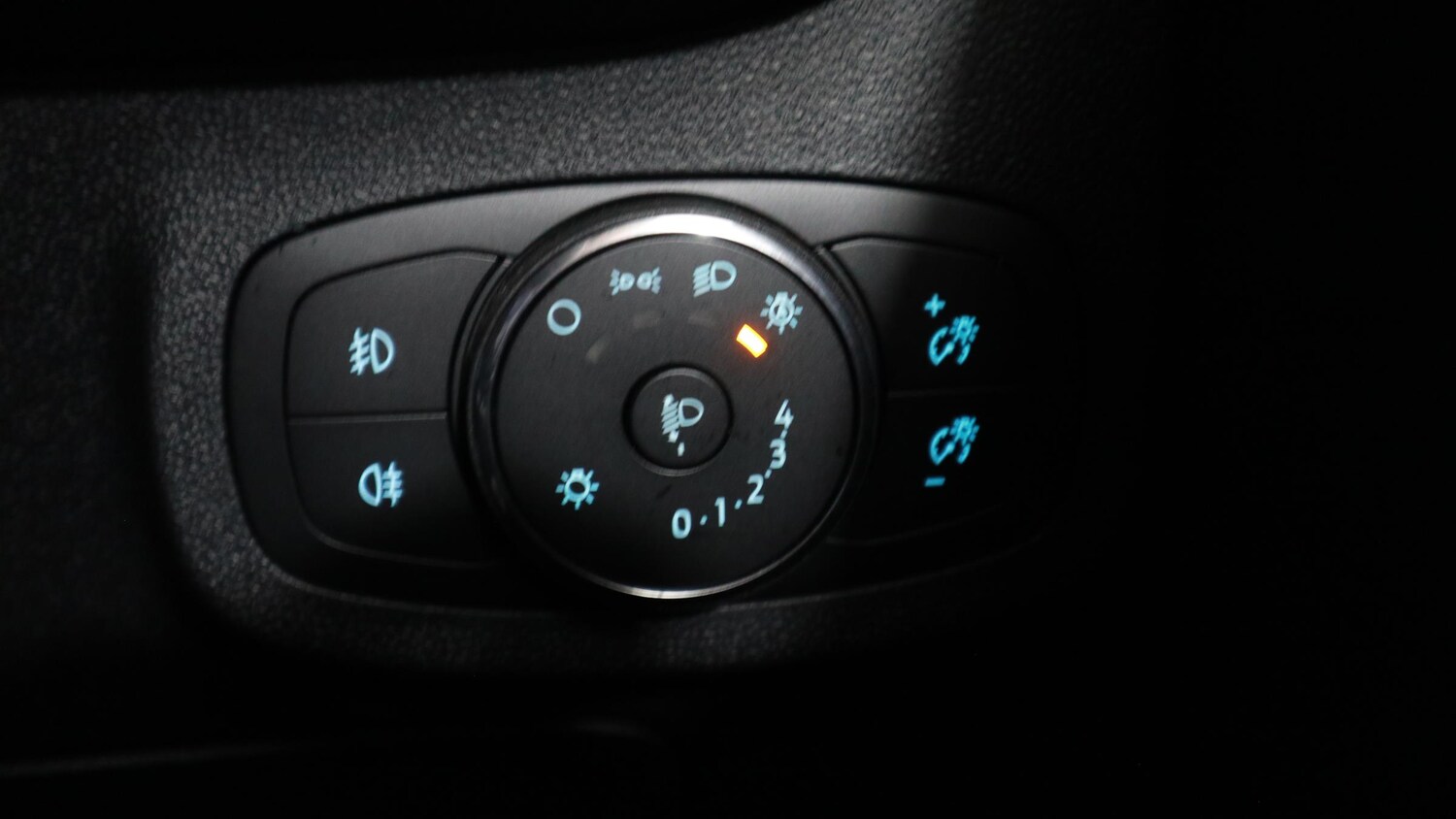 Used Ford Fiesta 2022 for sale - 77111360: Photo 38