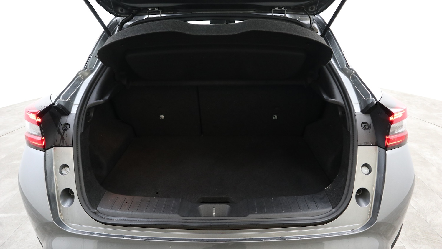 Used Nissan Juke 2022 for sale - 76818406: Photo 28