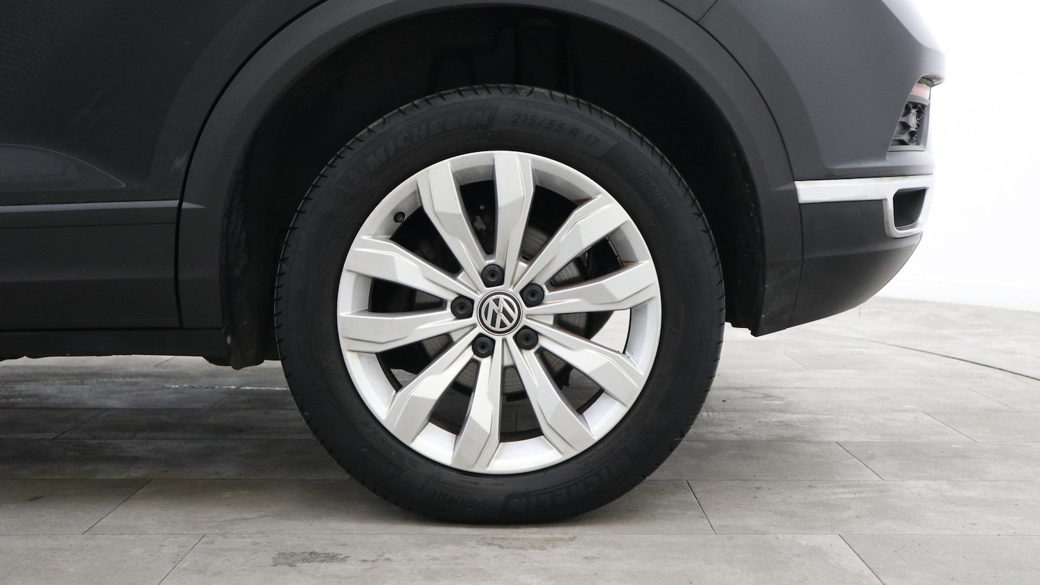 Used Volkswagen T-Roc 2019 for sale - 76818409: Photo 15