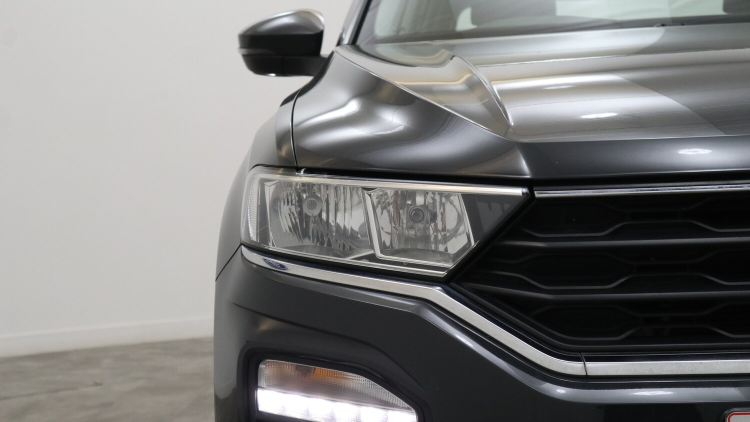 Used Volkswagen T-Roc 2019 for sale - 76818409: Photo 18