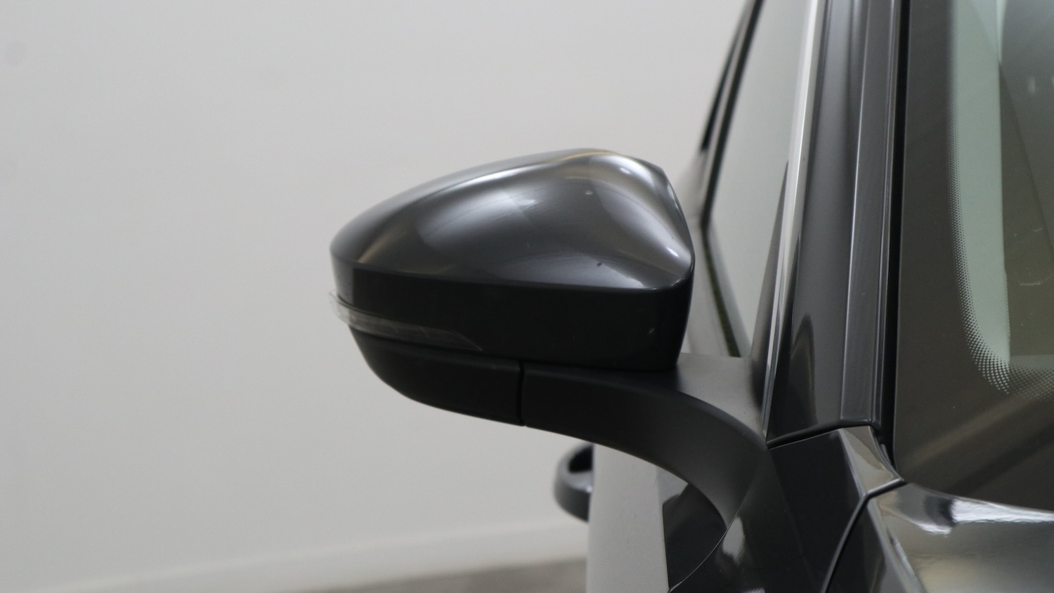 Used Volkswagen T-Roc 2019 for sale - 76818409: Photo 19