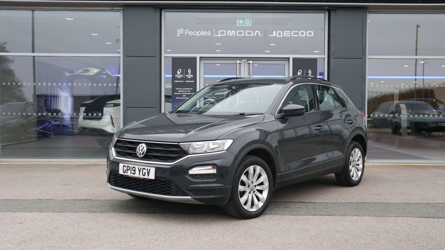 Used Volkswagen T-Roc 2019 for sale - 76818409: Photo 3