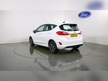 Used Ford Fiesta 2018 for sale - 77442513: Photo