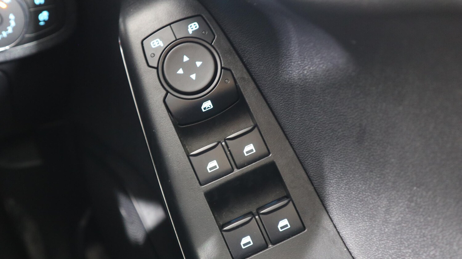 Used Ford Fiesta 2024 for sale - 78103028: Photo 38