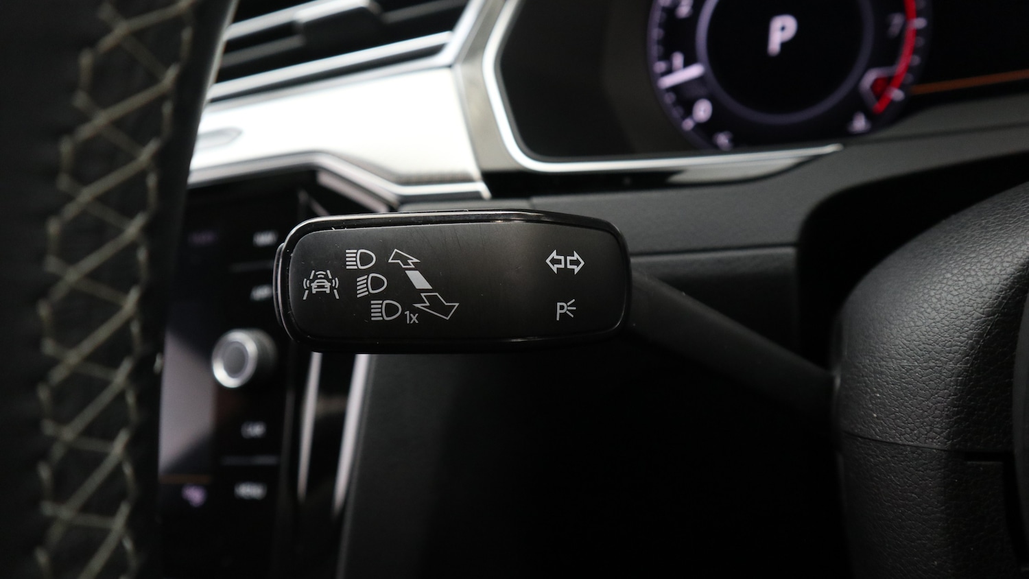 Used Volkswagen Arteon 2017 for sale - 76818405: Photo 32