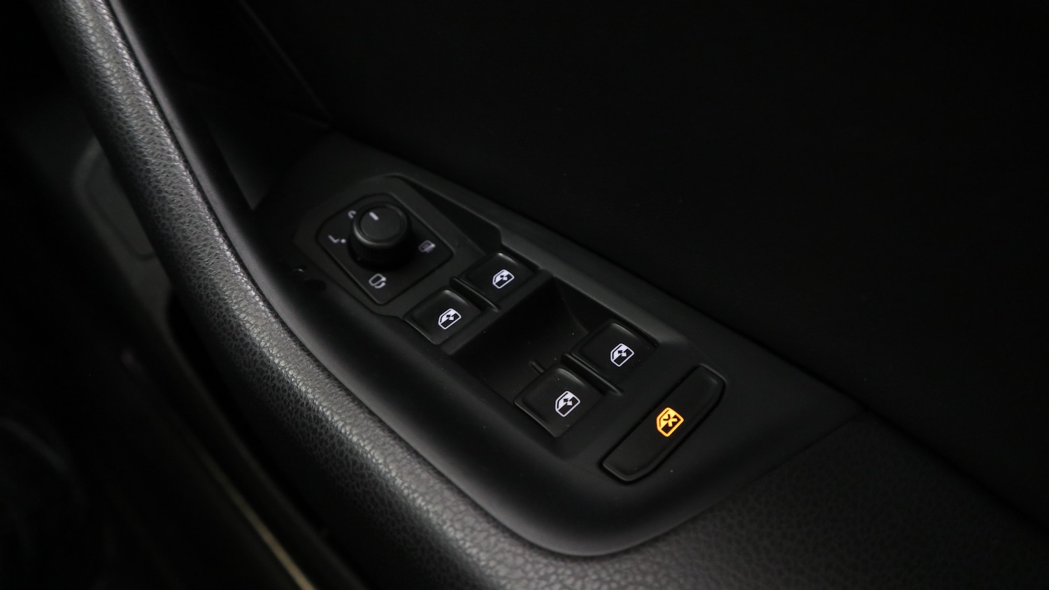 Used Volkswagen Arteon 2017 for sale - 76818405: Photo 42