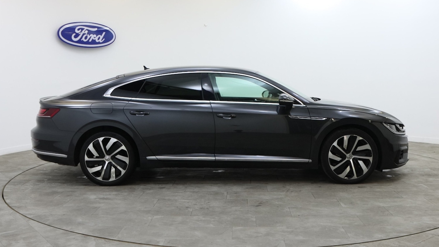 Used Volkswagen Arteon 2017 for sale - 76818405: Photo 6