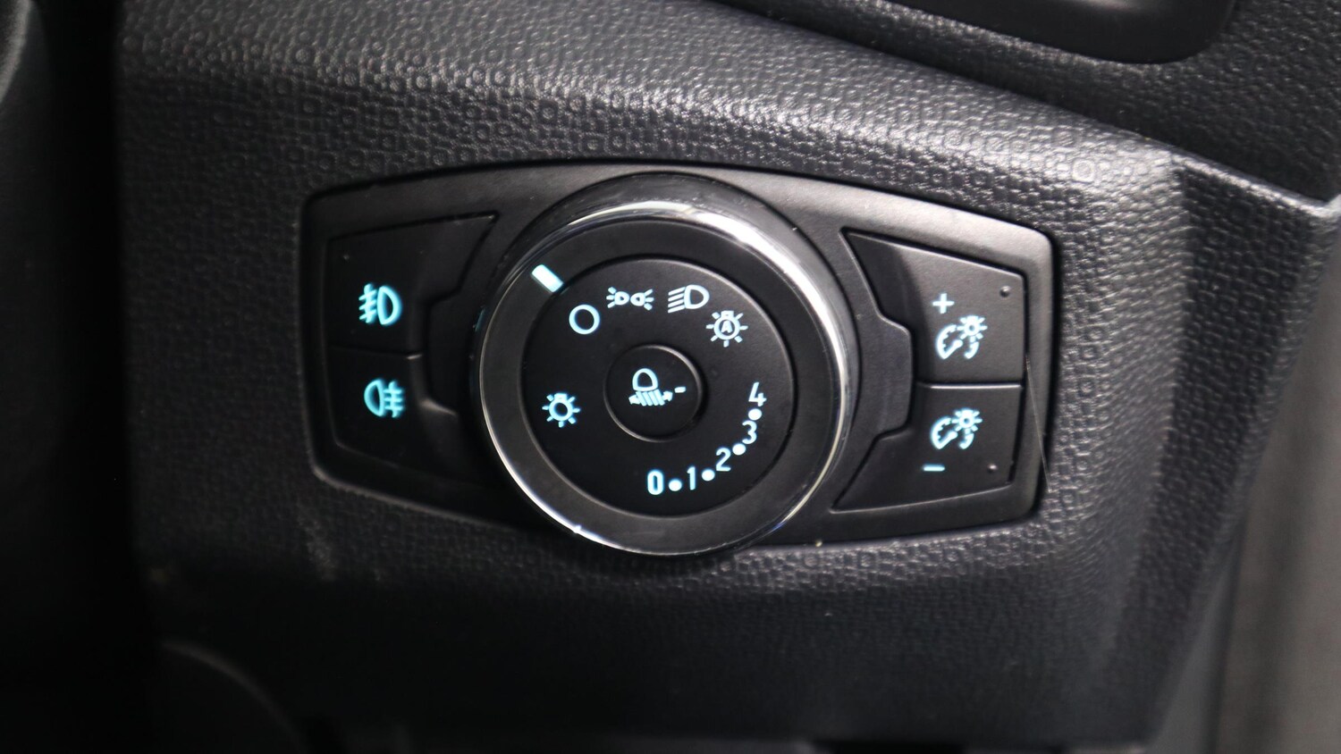 Used Ford Ecosport 2019 for sale - 77673857: Photo 37