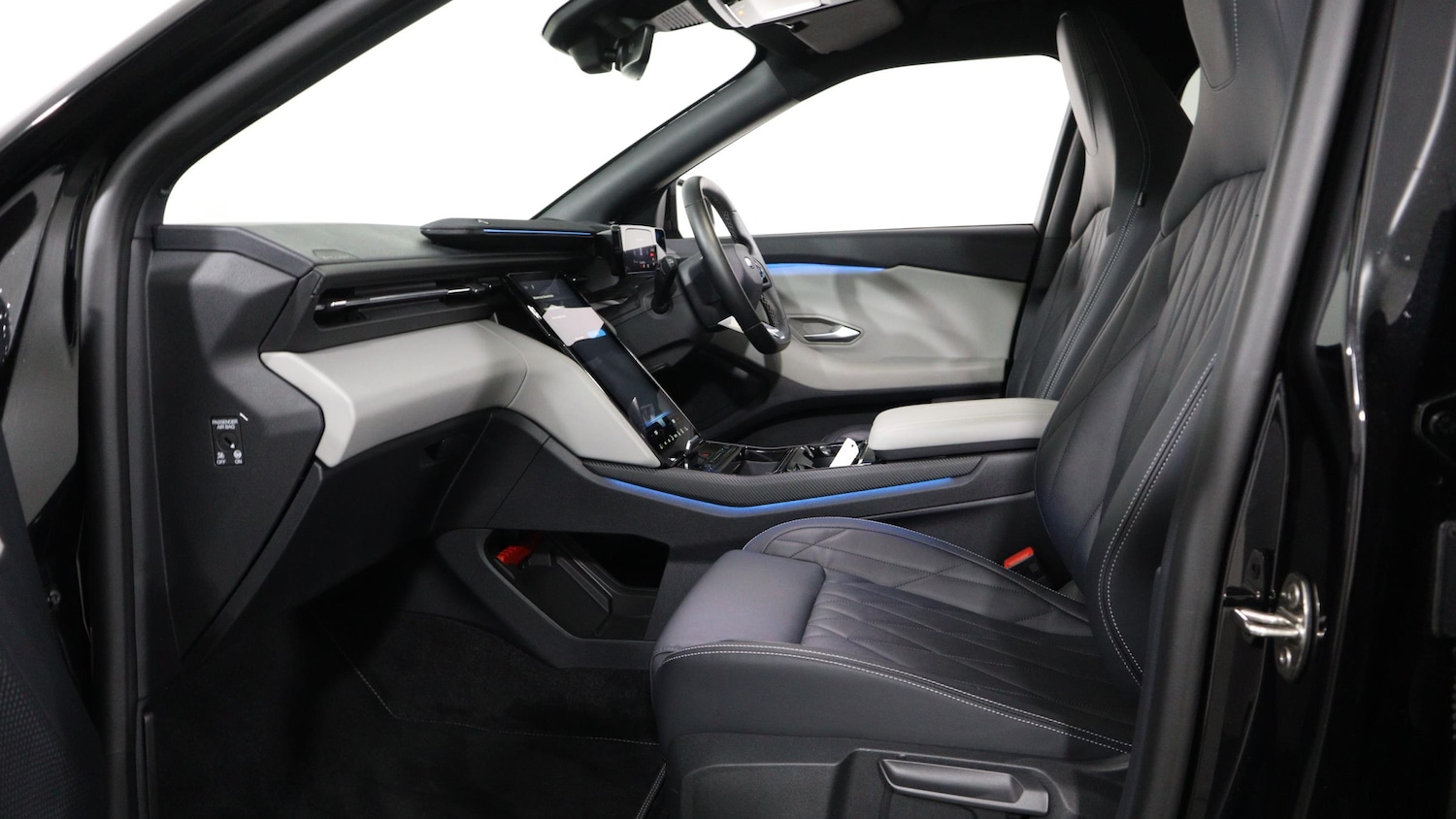 Used Ford Explorer 2024 for sale - 76818349: Photo 23