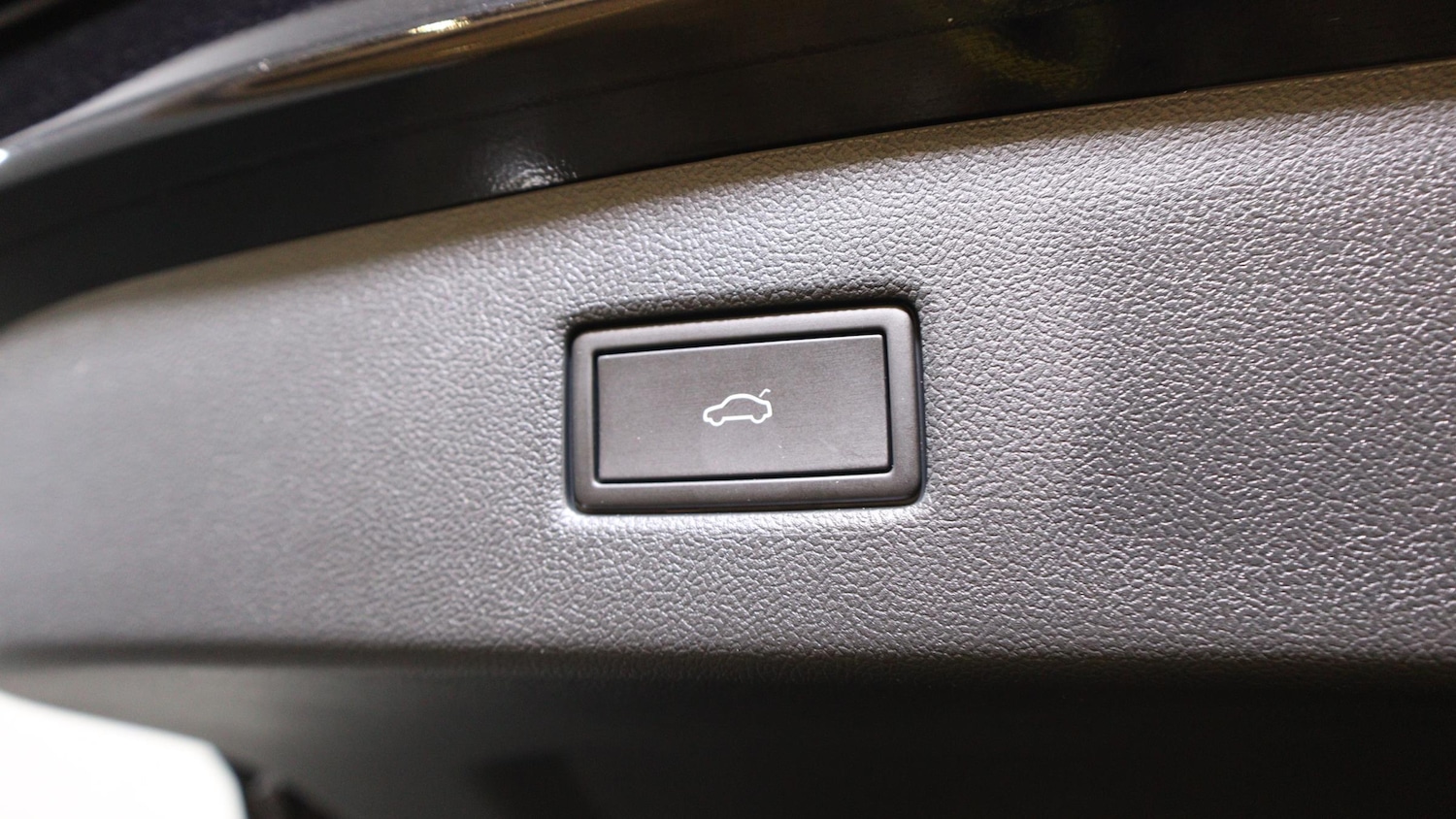 Used Ford Explorer 2024 for sale - 76818349: Photo 27