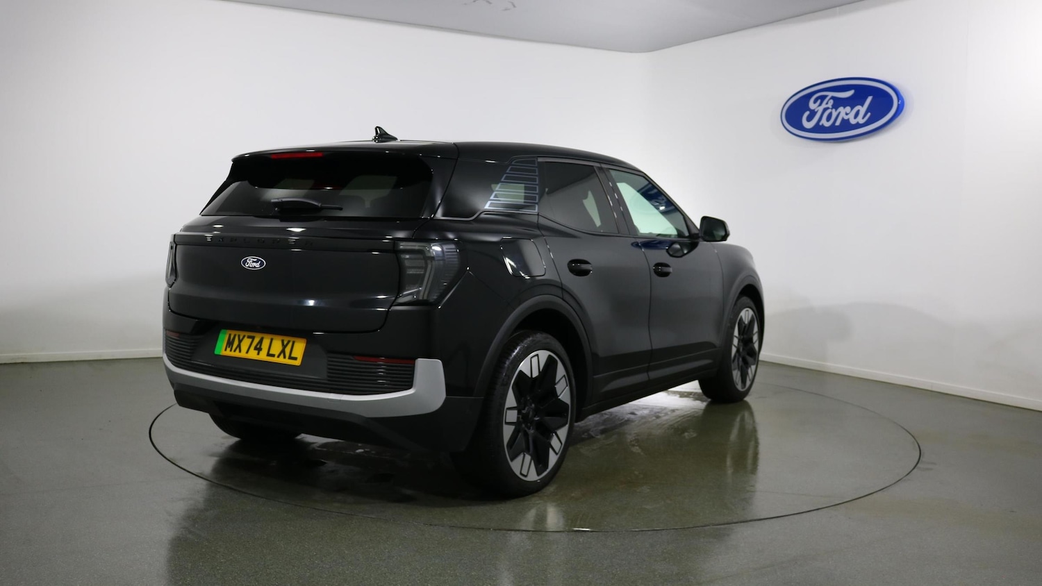 Used Ford Explorer 2024 for sale - 76818349: Photo 6