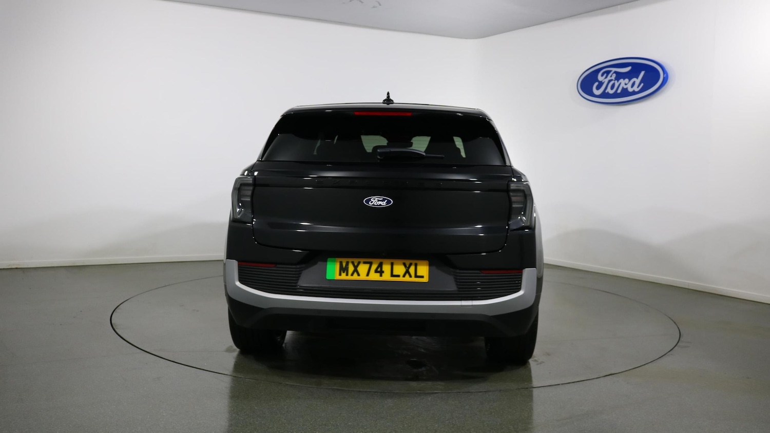 Used Ford Explorer 2024 for sale - 76818349: Photo 8