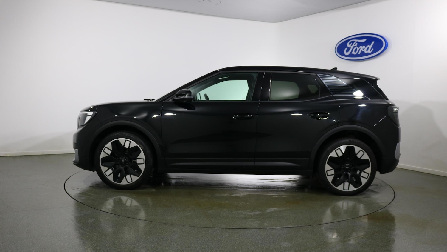 Used Ford Explorer 2024 for sale - 76818349: Photo 9