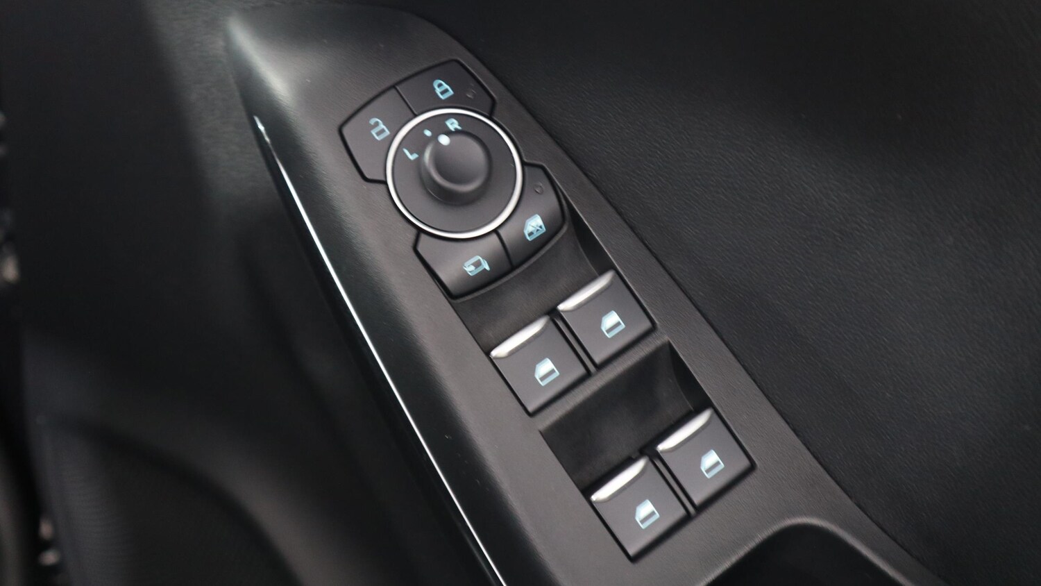 Used Ford Puma 2023 for sale - 76818411: Photo 38