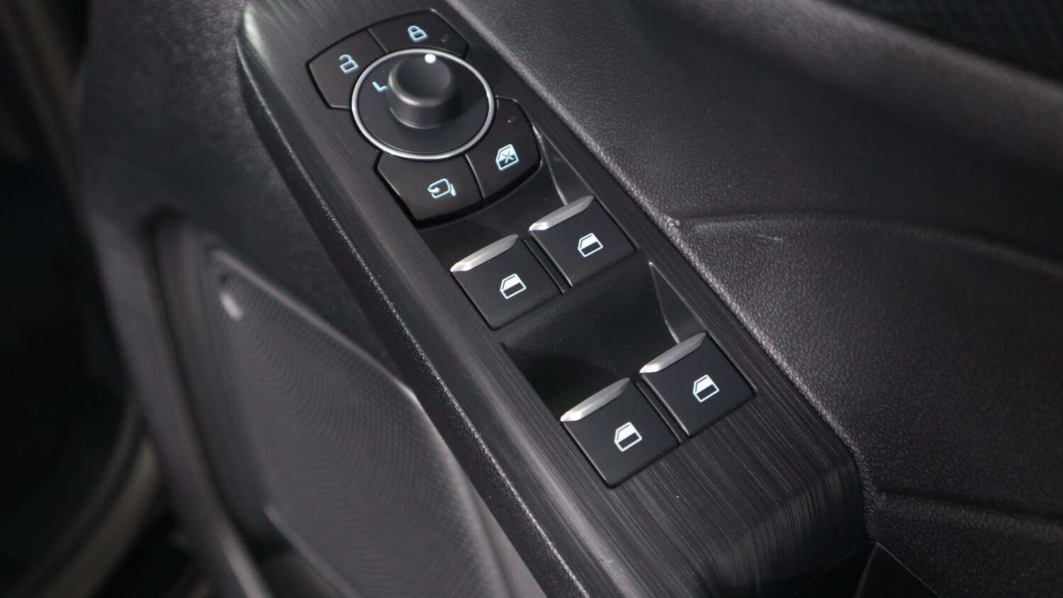 Used Ford Kuga 2023 for sale - 76818378: Photo 40