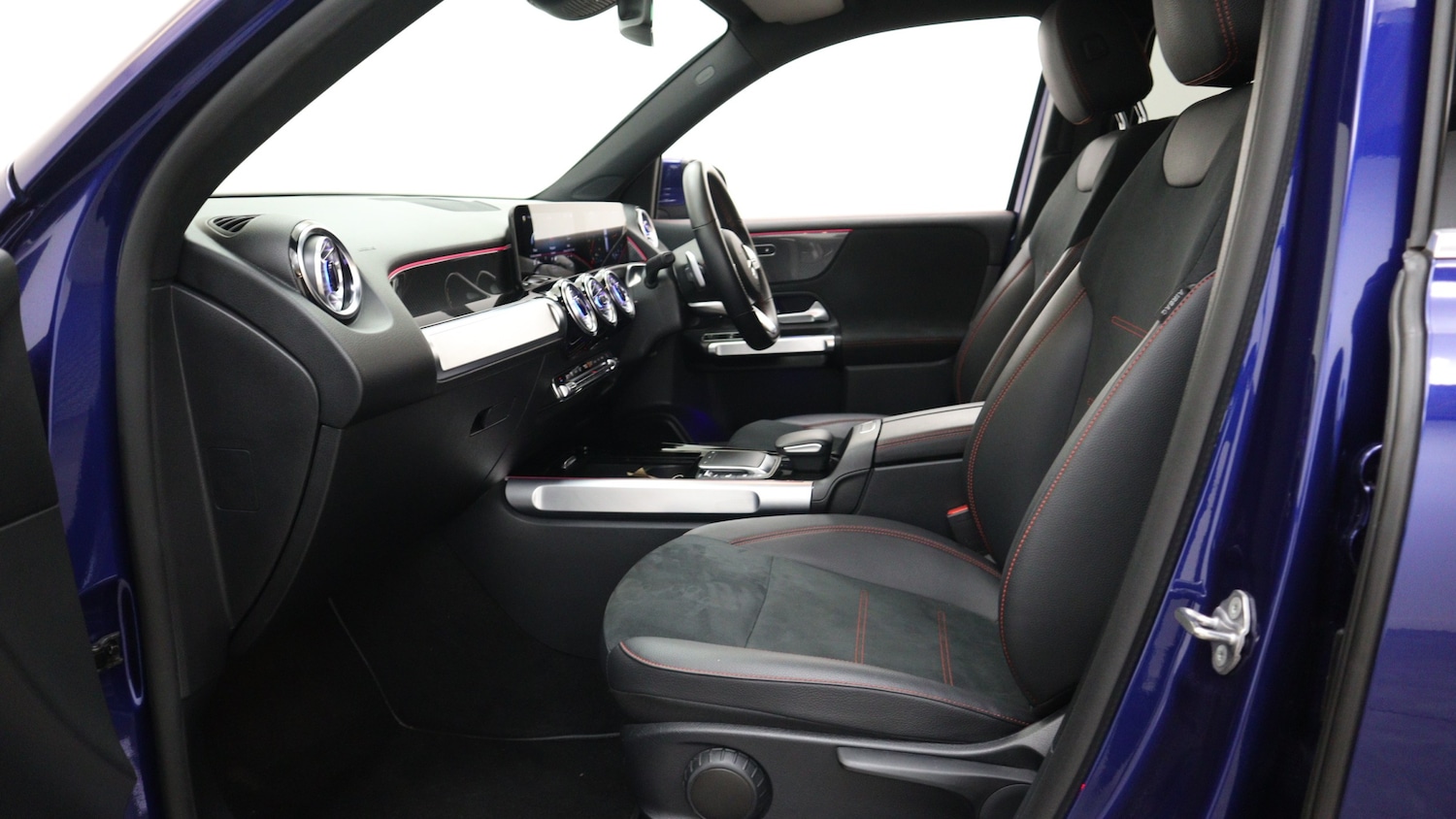 Used Mercedes-Benz GLB 2023 for sale - 76818407: Photo 24