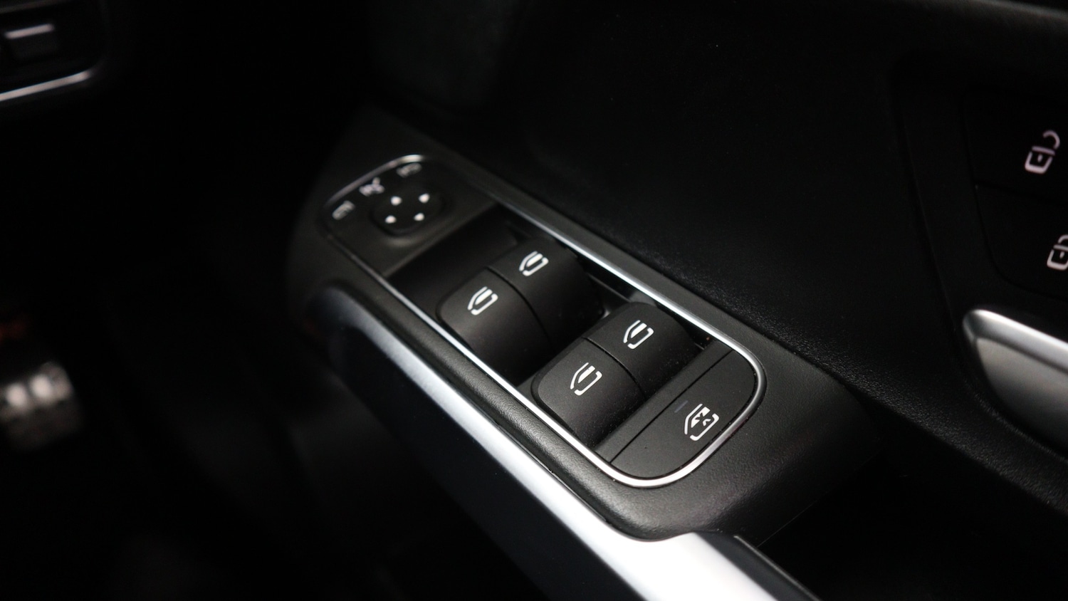 Used Mercedes-Benz GLB 2023 for sale - 76818407: Photo 39