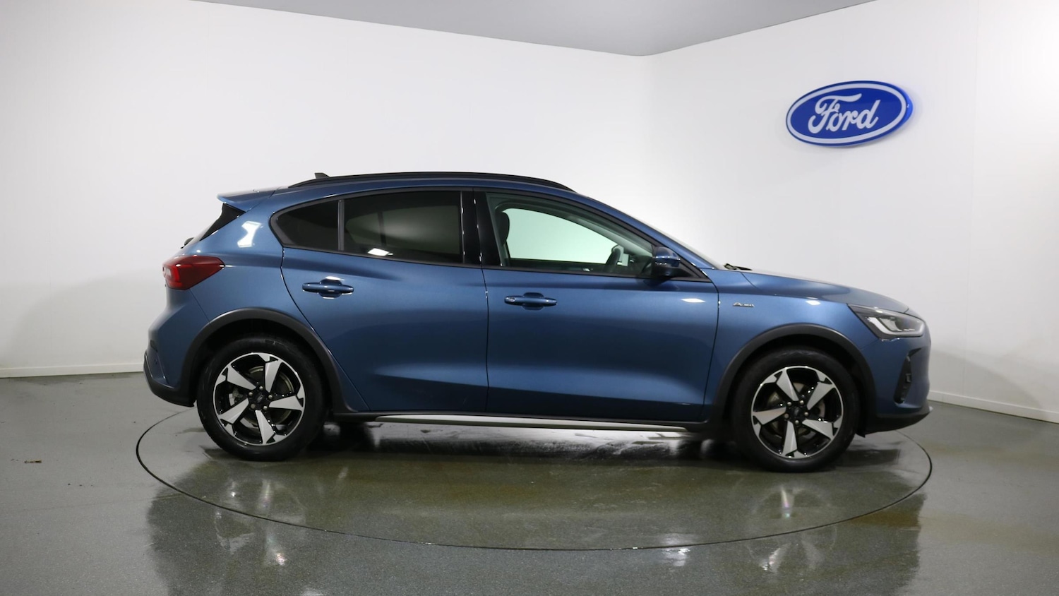 Used Ford Focus 2023 for sale - 76818348: Photo 10