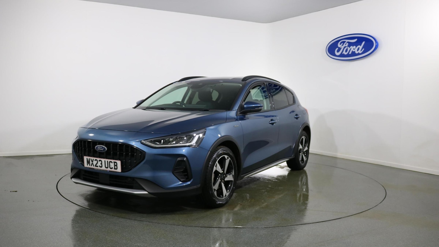 Used Ford Focus 2023 for sale - 76818348: Photo 3