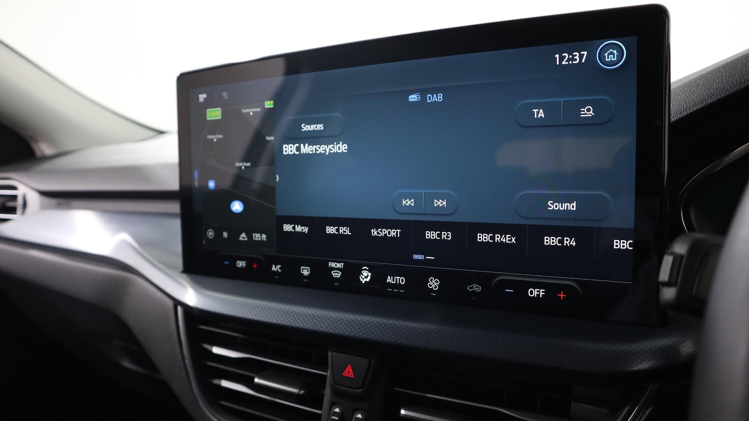 Used Ford Focus 2023 for sale - 76818348: Photo 32