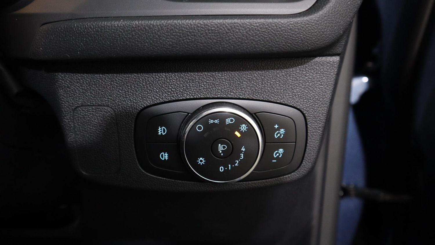 Used Ford Focus 2023 for sale - 76818348: Photo 37