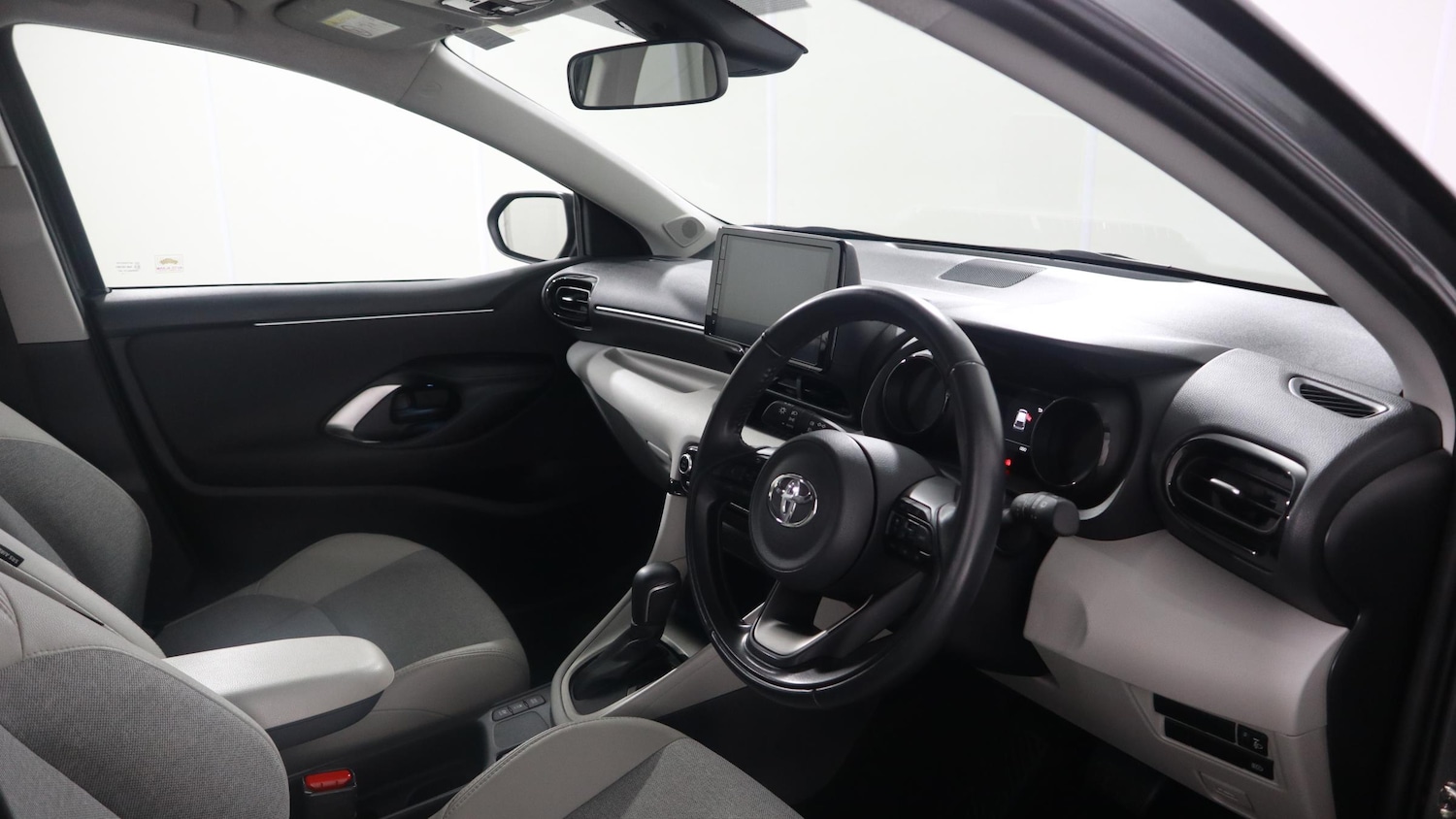 Used Toyota Yaris 2022 for sale - 76818420: Photo 20