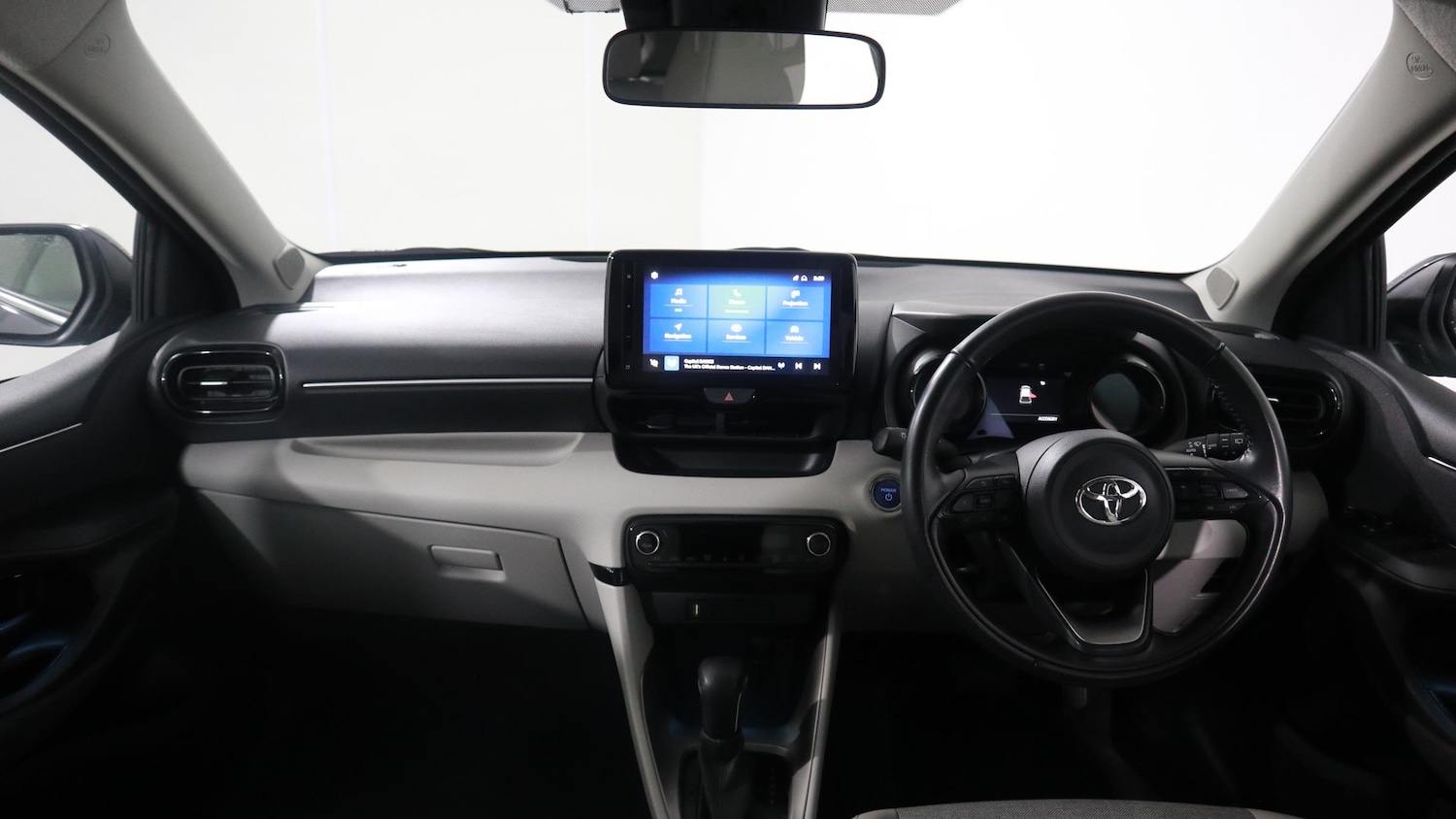 Used Toyota Yaris 2022 for sale - 76818420: Photo 24