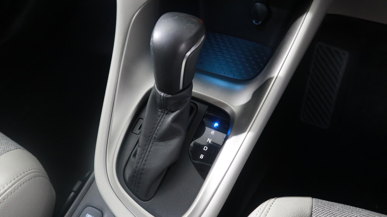 Used Toyota Yaris 2022 for sale - 76818420: Photo 33