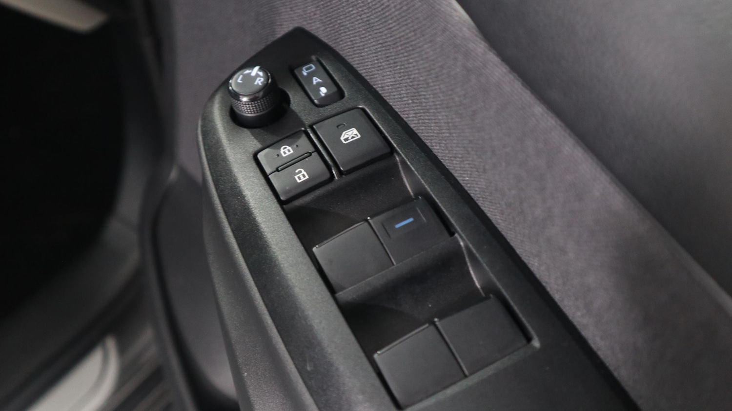 Used Toyota Yaris 2022 for sale - 76818420: Photo 36