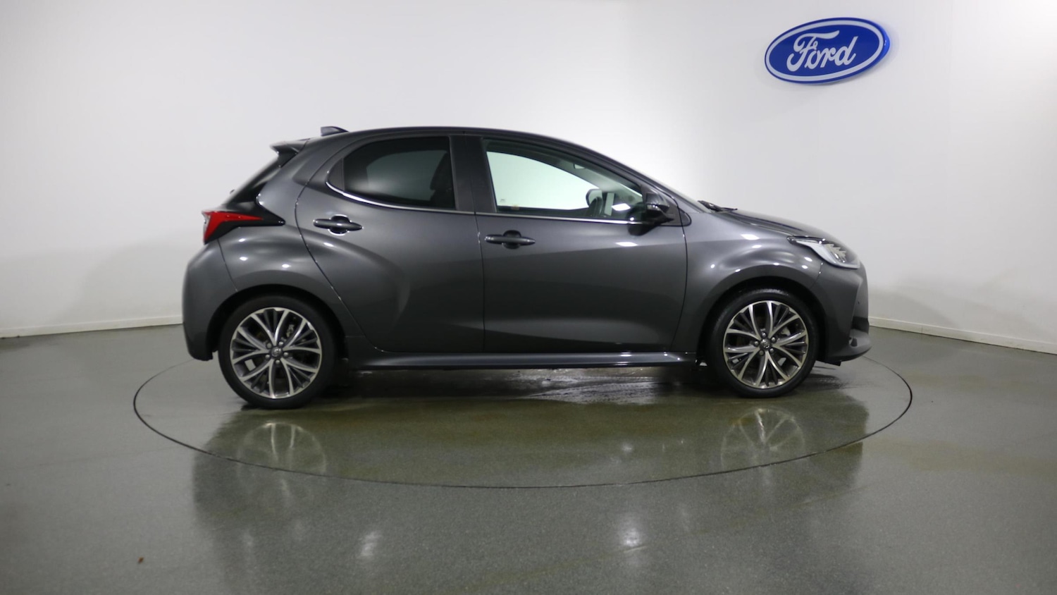 Used Toyota Yaris 2022 for sale - 76818420: Photo 8