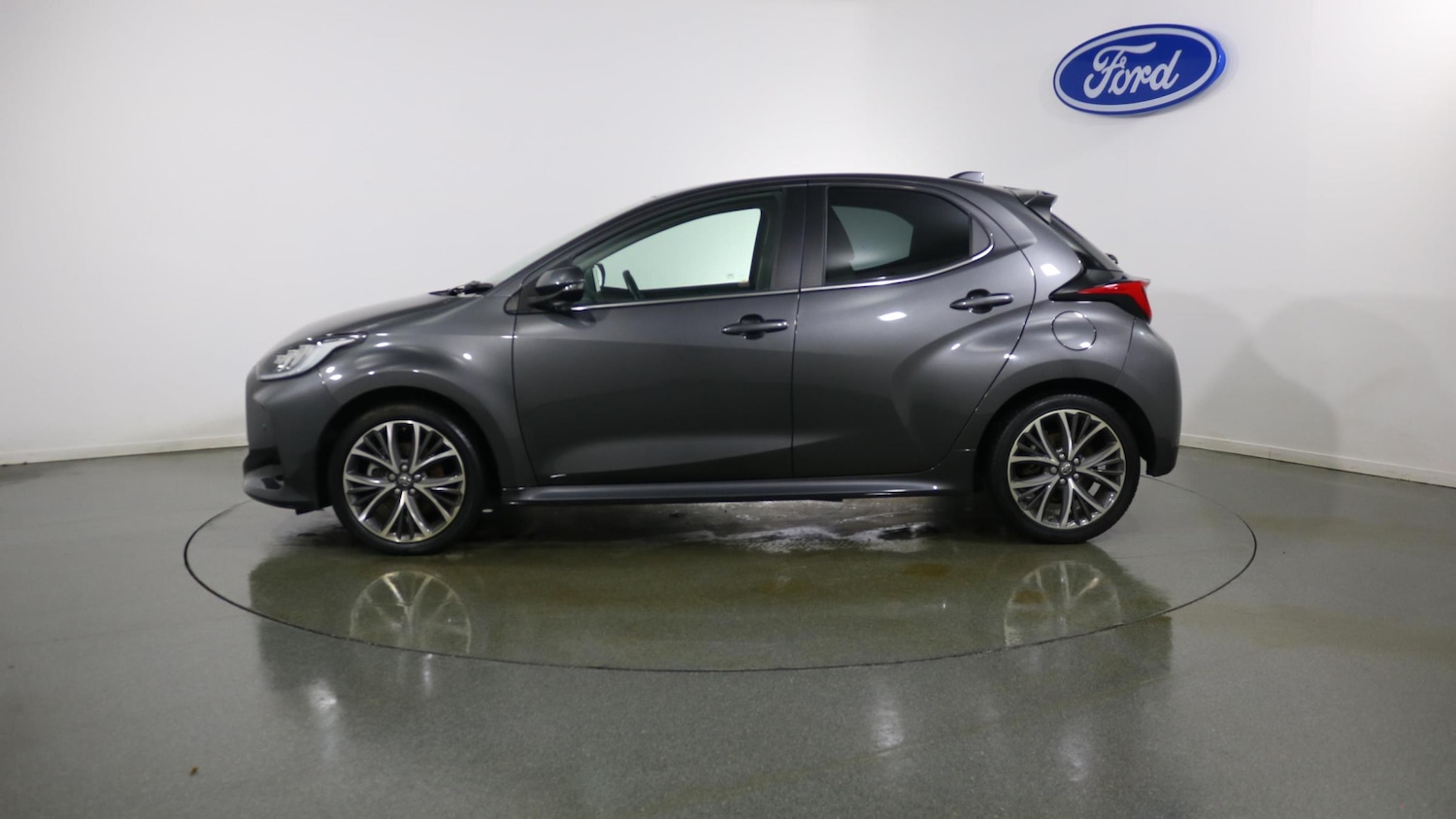 Used Toyota Yaris 2022 for sale - 76818420: Photo 9