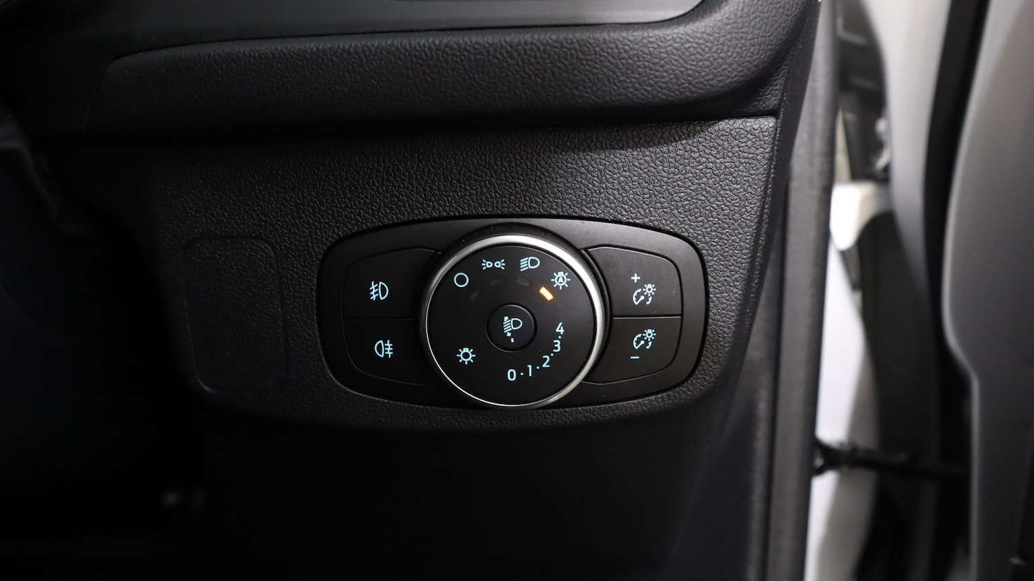 Used Ford Focus 2021 for sale - 77210207: Photo 38