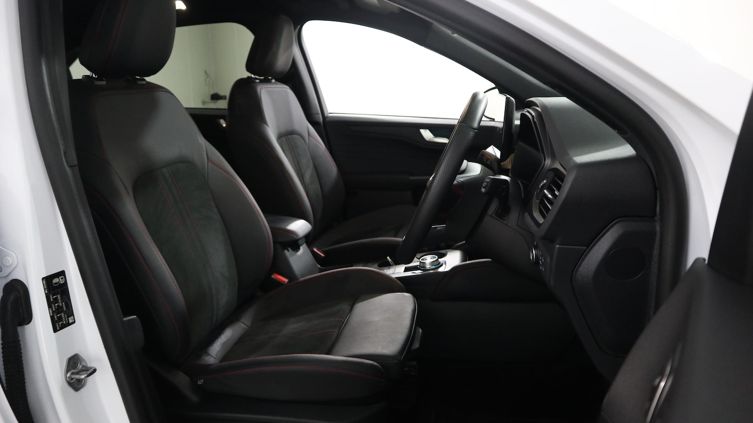 Used Ford Kuga 2024 for sale - 76818385: Photo 22